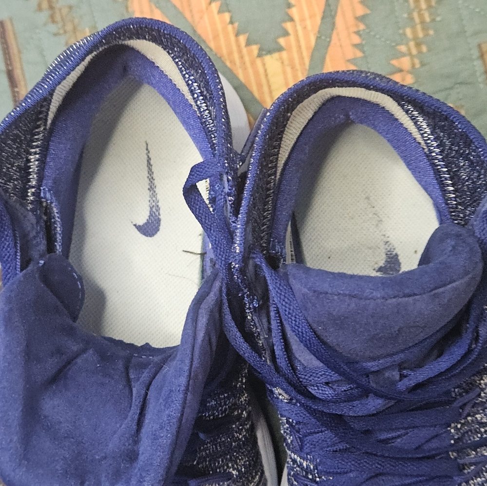 Nike Hyper Dunk - Picture 5 of 7